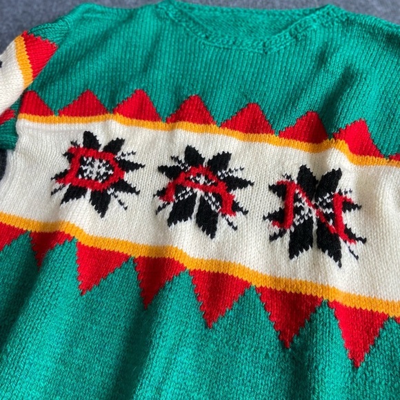 Handmade Wool Fair Isle Sweater Men’s L/XL Vintage Knit Jumper DAN Embroidered - Picture 2 of 7